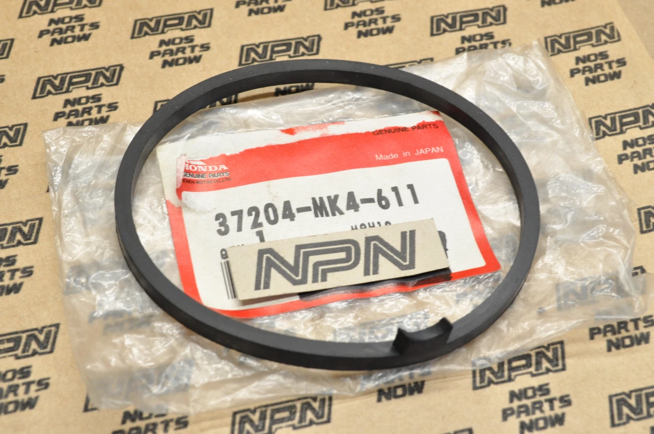 NOS Honda CB750 GB500 VF750 Speedometer Gauge Rubber Seal 37204-MK4-611