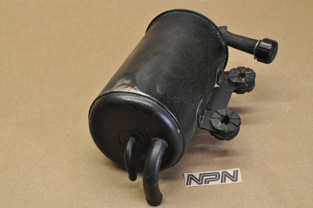 Vtg OEM Honda 1988-90 VTR250 VTR Interceptor Tank Air Canister 17410-KV0-761