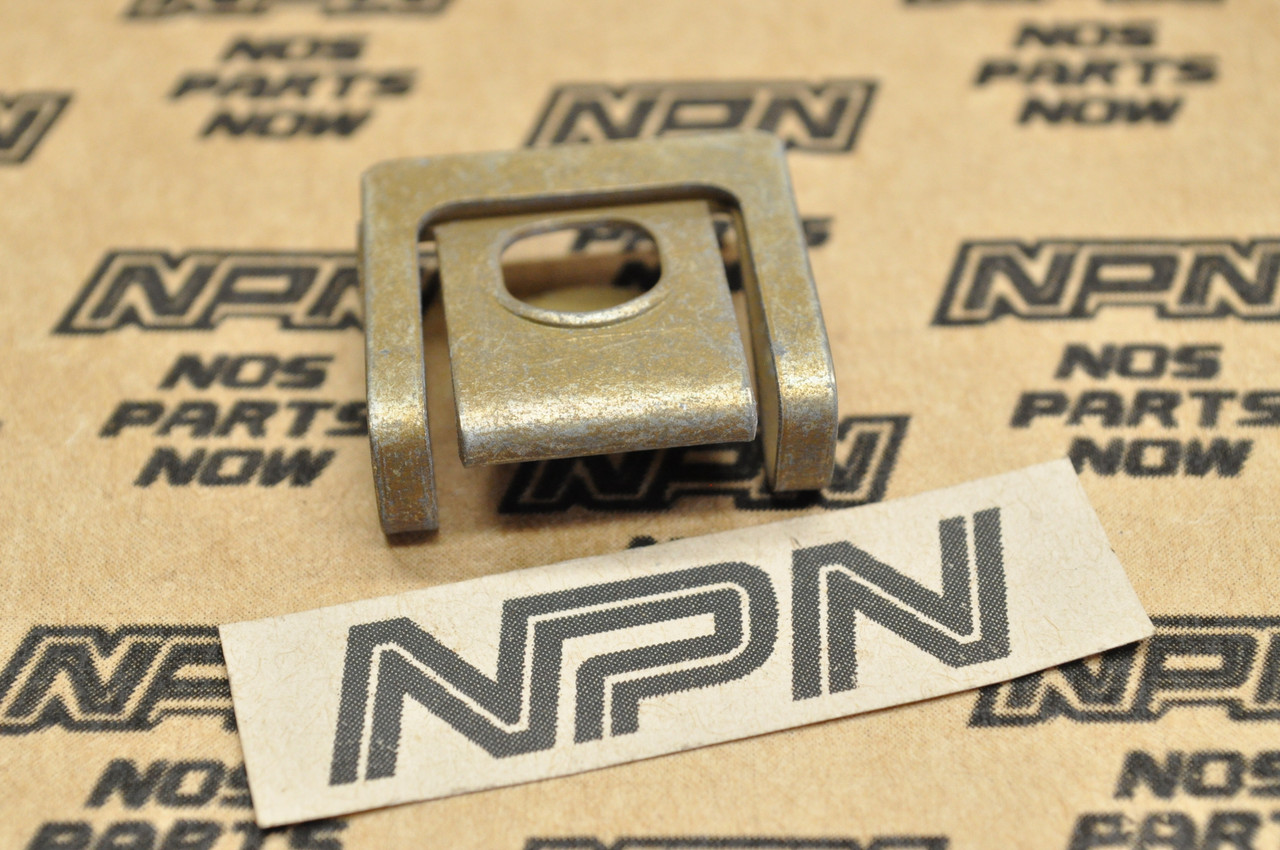 NOS Honda CBR900 RR CRF250 CRF450 VFR750 F Cowl Spring Plate 64508-KV3-000