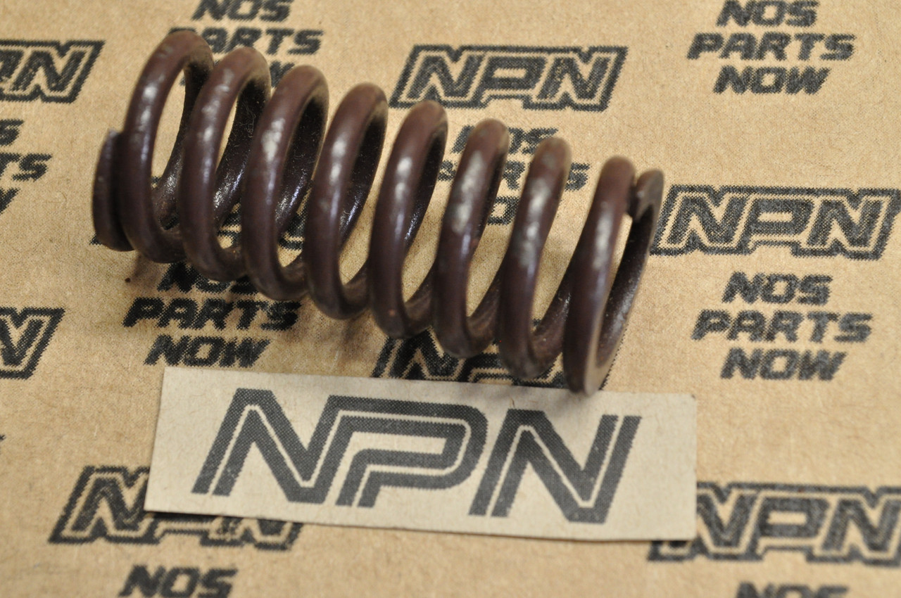 NOS Honda 1983-84 VT500 C Shadow VT500FT Ascot TTS Clutch Spring 22401-414-000