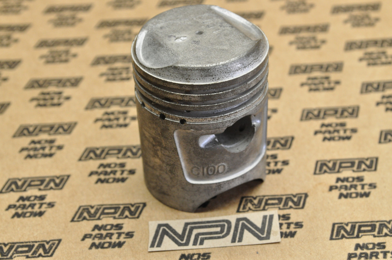 NOS Honda CA100 C100 Piston 1.00 Oversize 13105-001-020