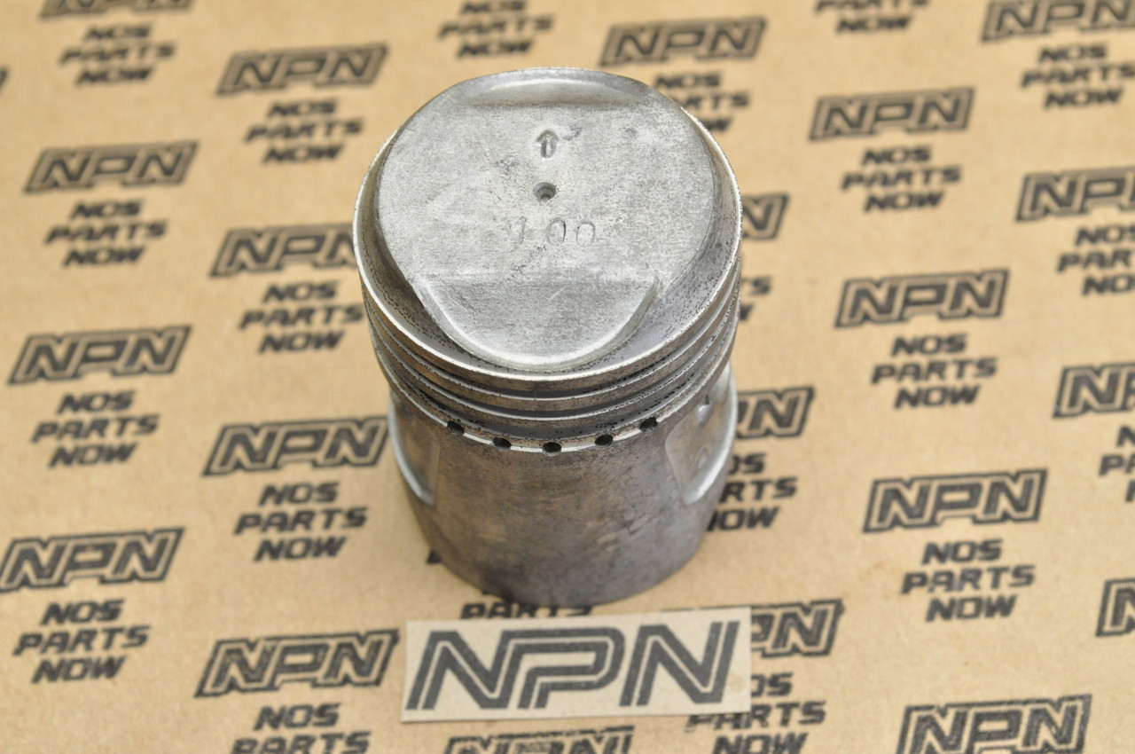 NOS Honda CA100 C100 Piston 1.00 Oversize 13105-001-020