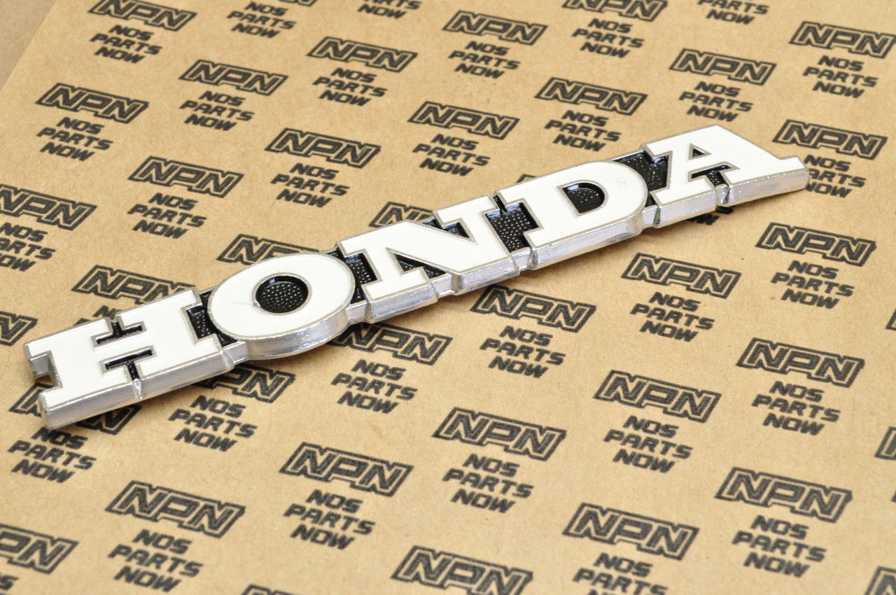 Vintage OEM Honda CB450 K3-K4 Right Fuel Gas Tank Emblem Badge 87121-319-670