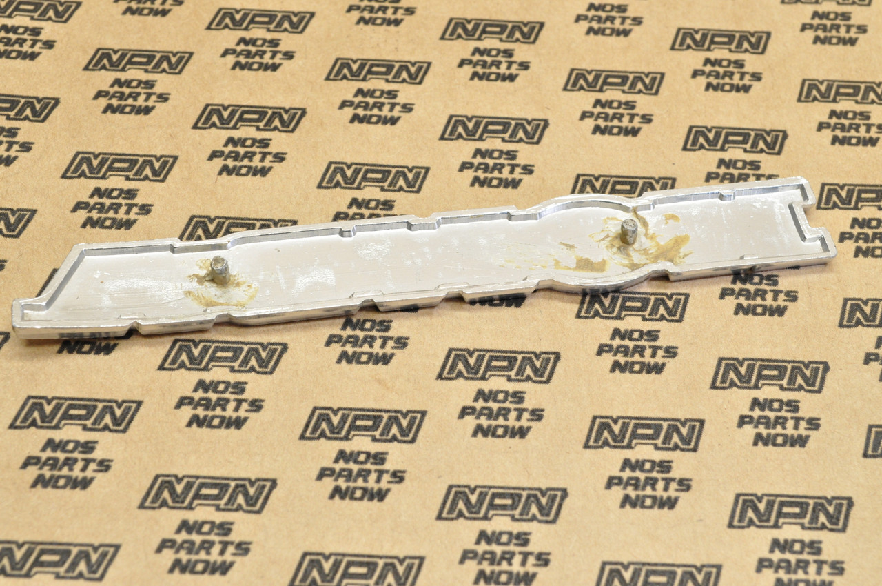 Vintage OEM Honda CB450 K3-K4 Right Fuel Gas Tank Emblem Badge 87121-319-670