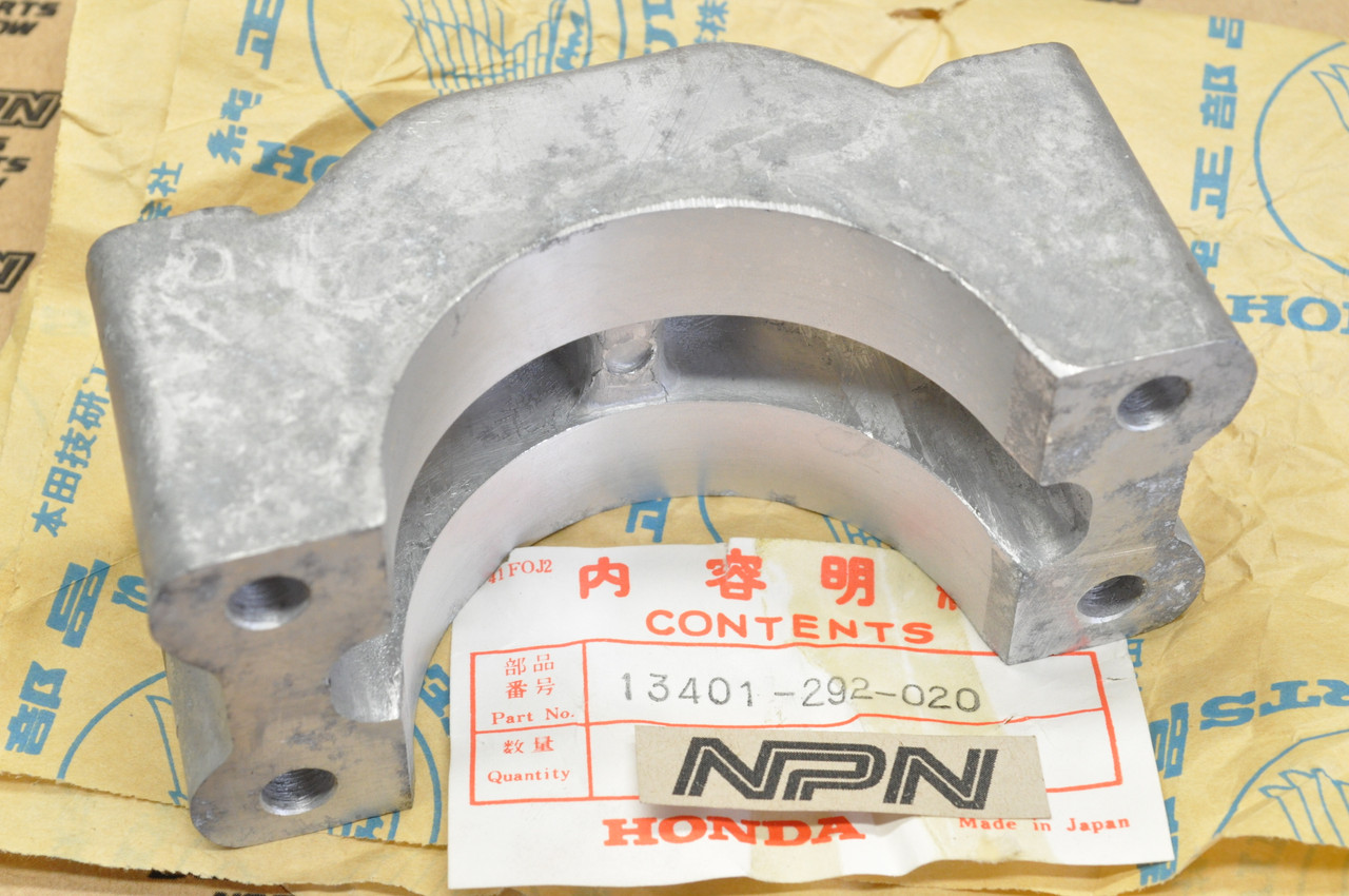 NOS Honda CB450 CL450 Crank Shaft Bearing Center Holder Clamp Cap 13401-292-020