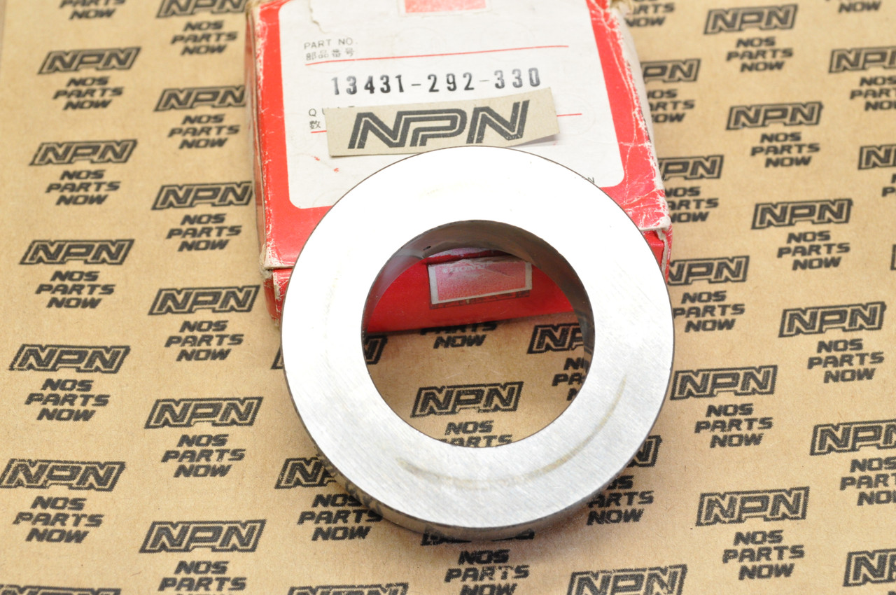 NOS Honda CB450 CL450 Outer Race Case Bearing 13431-292-330