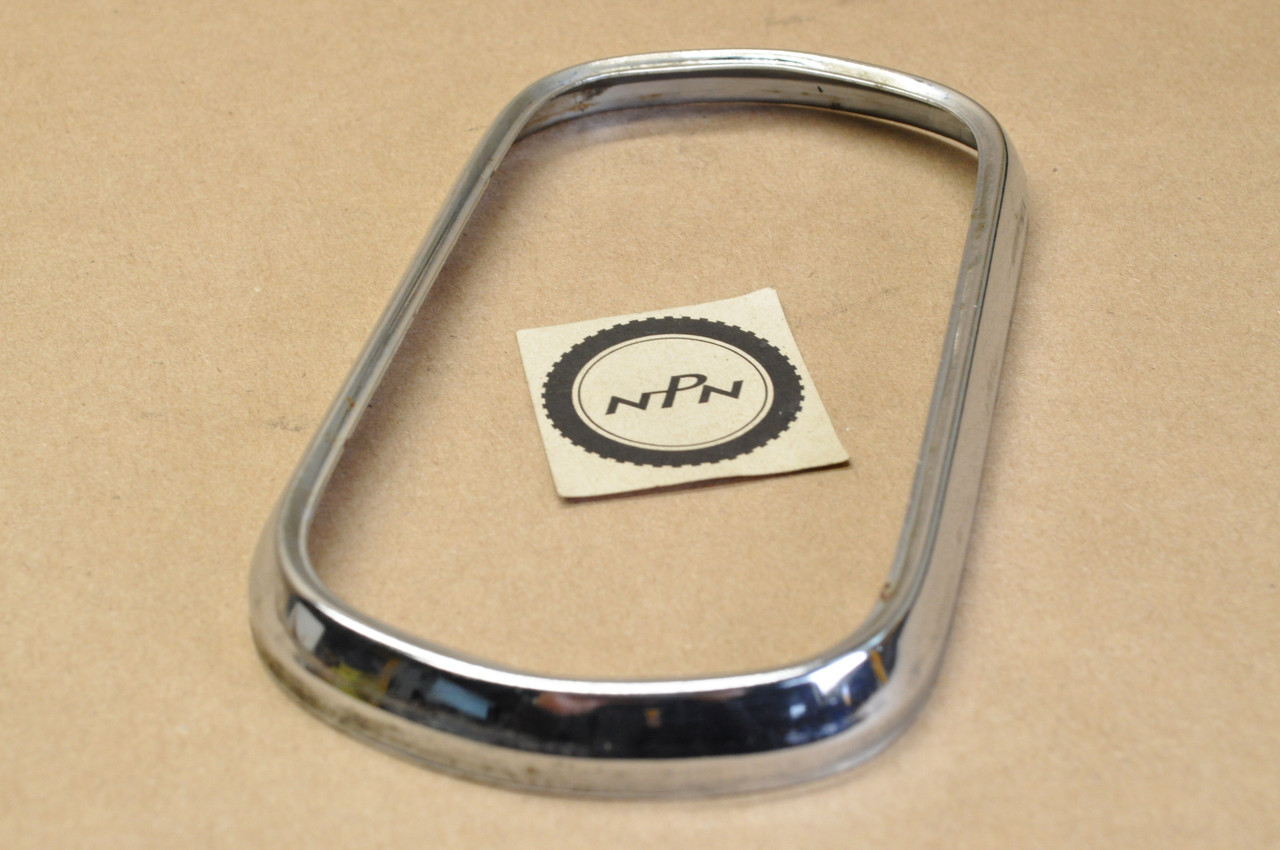 Vtg OEM Honda N600 Civic Turn Signal Fog Parking Light Ring Bezel 33305-568-003