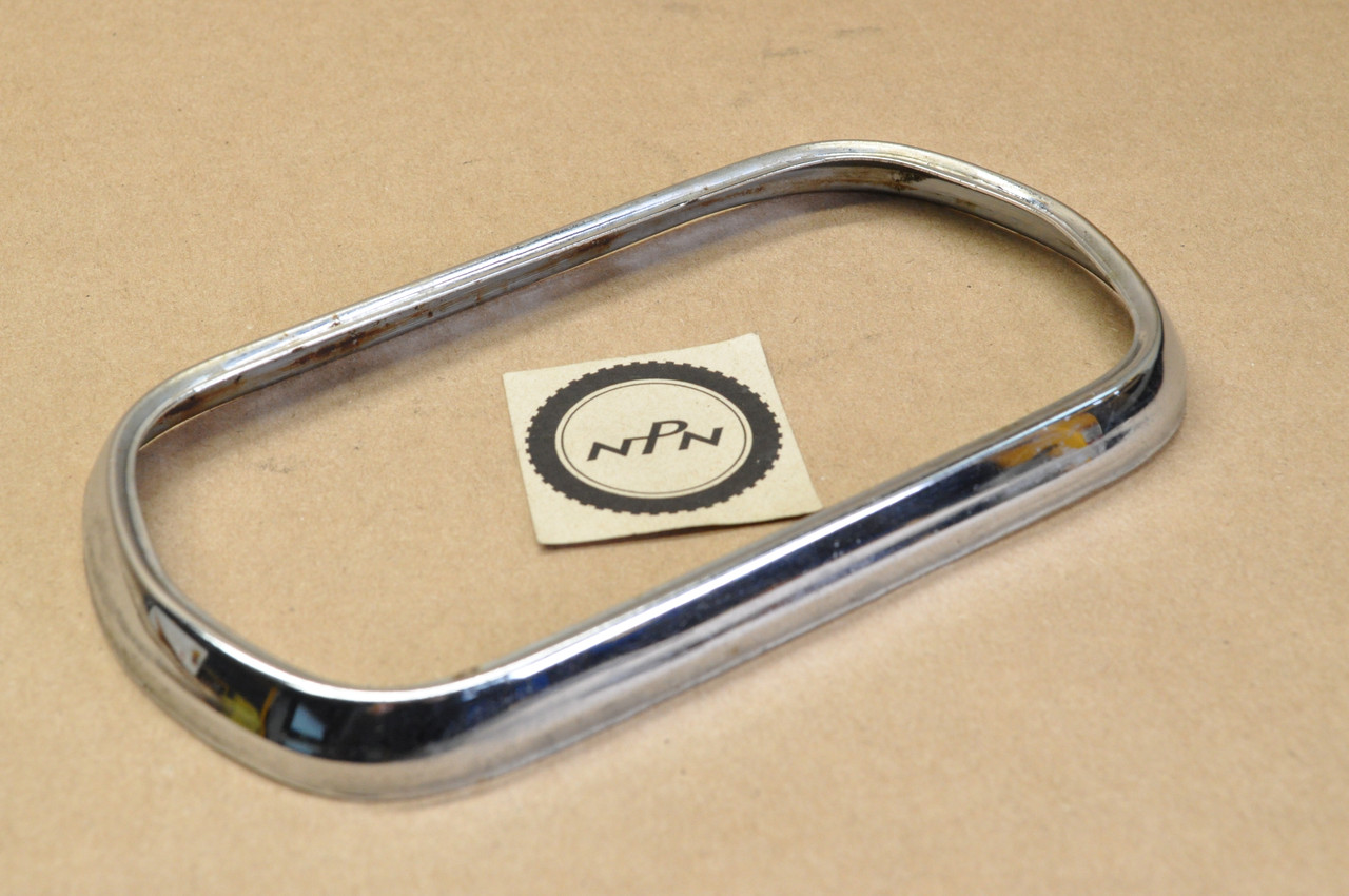 Vtg OEM Honda N600 Civic Turn Signal Fog Parking Light Ring Bezel 33305-568-003