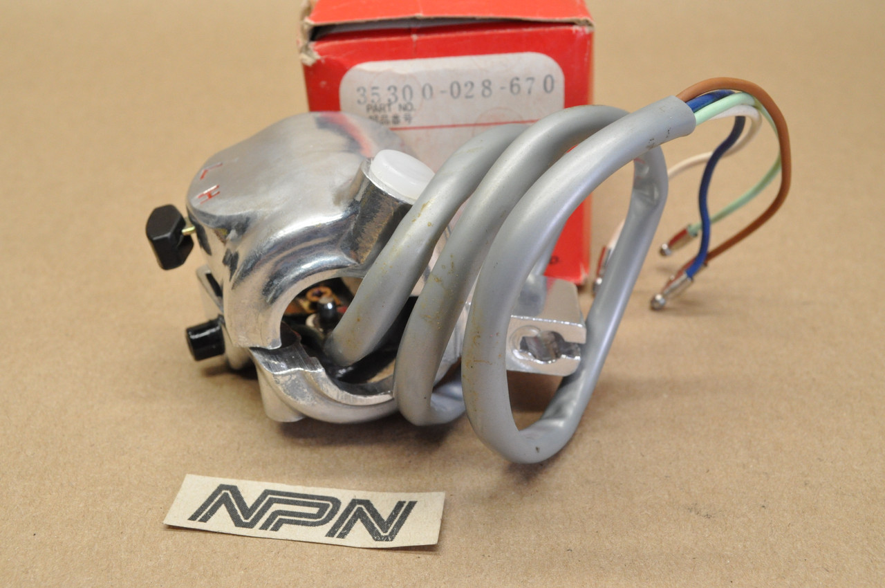 NOS Honda S90 Left Handlebar Horn Light Lo Hi Dimmer Switch 35300-028-670