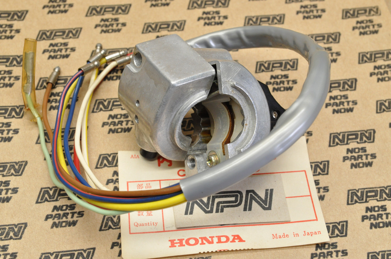 NOS Honda C70 M Left Handlebar Horn & Light Lo Hi Dimmer Switch 35300-087-761