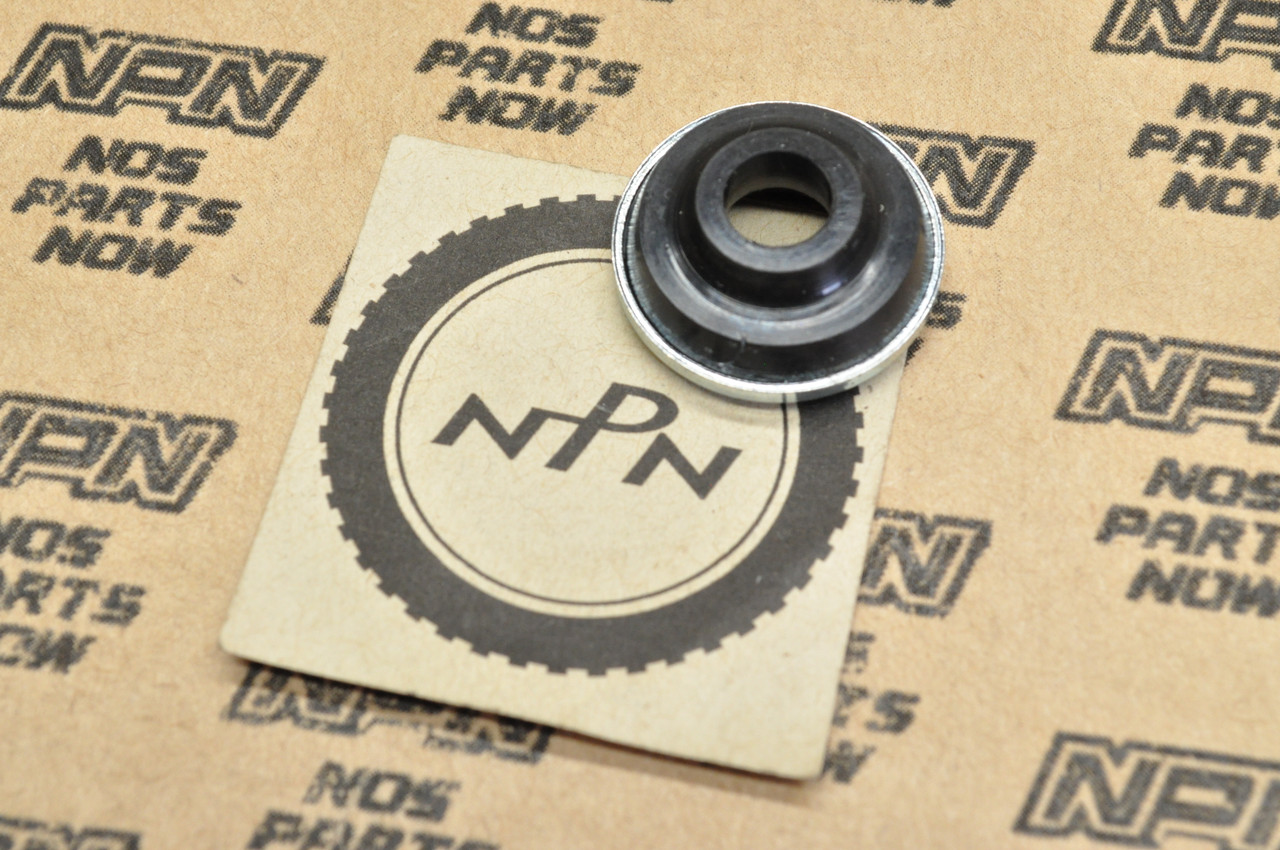 NOS Honda VF500 CB1000 CB1100 CB650 CB750 CB900 K&L Mount Rubber 90541-425-000