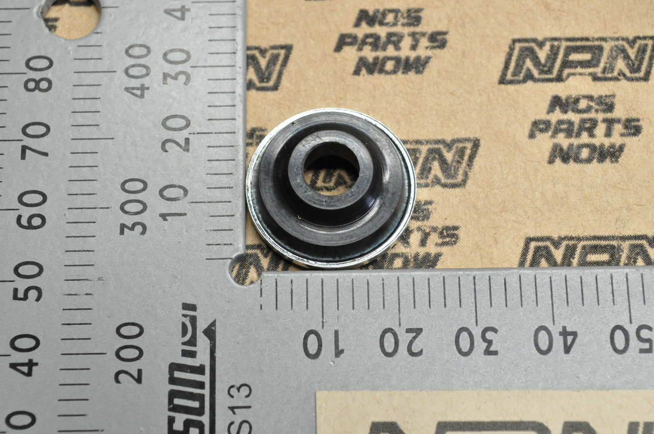 NOS Honda VF500 CB1000 CB1100 CB650 CB750 CB900 K&L Mount Rubber 90541-425-000