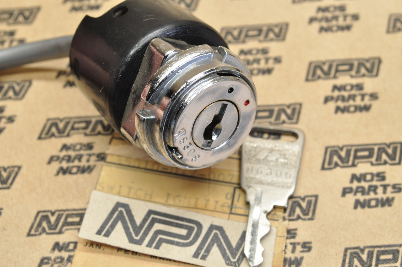 NOS Honda CT90 K1-K3 Trail 90 Ignition Switch w/ Key 35010-077-007