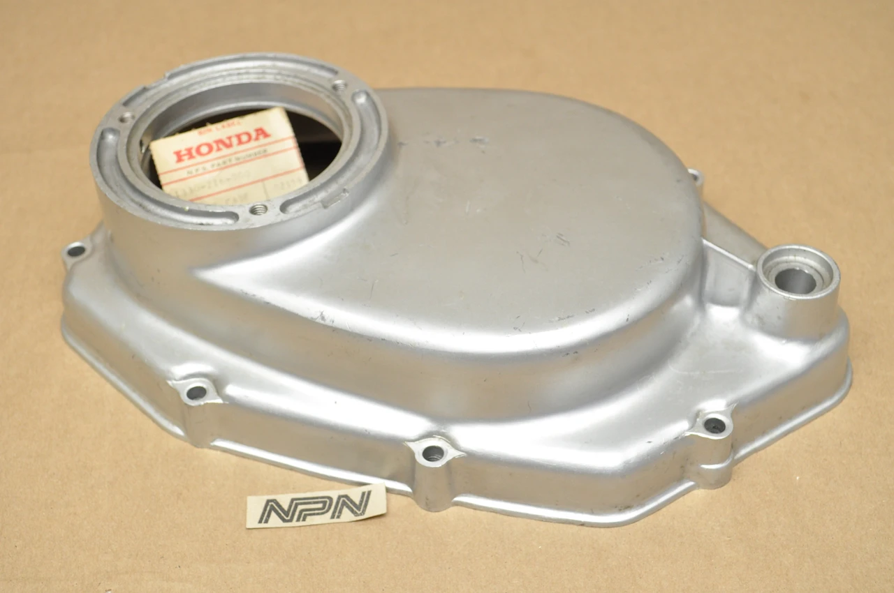 NOS Honda CA160 CA175 CB160 CL160 CL175 Right Clutch Cover 11330-216-000