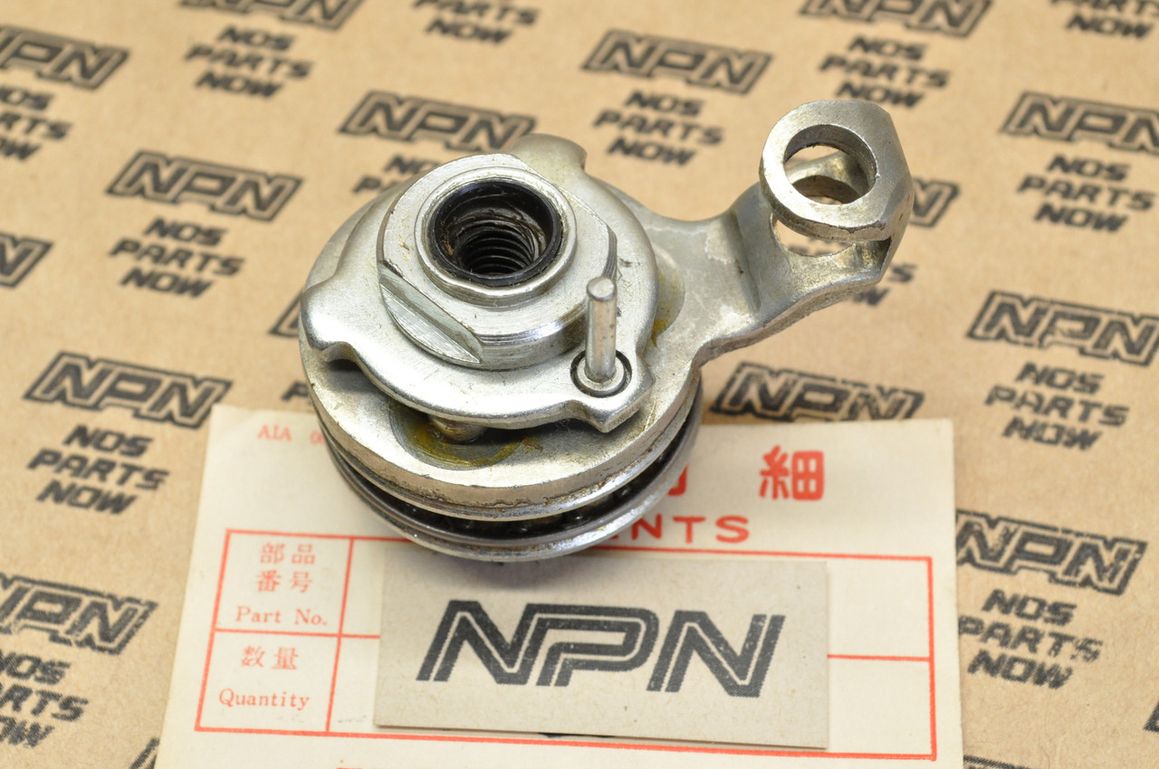 NOS Honda CB125 S 1977-84 FL250 Odyssey Brake Caliper Arm 45320-324-700