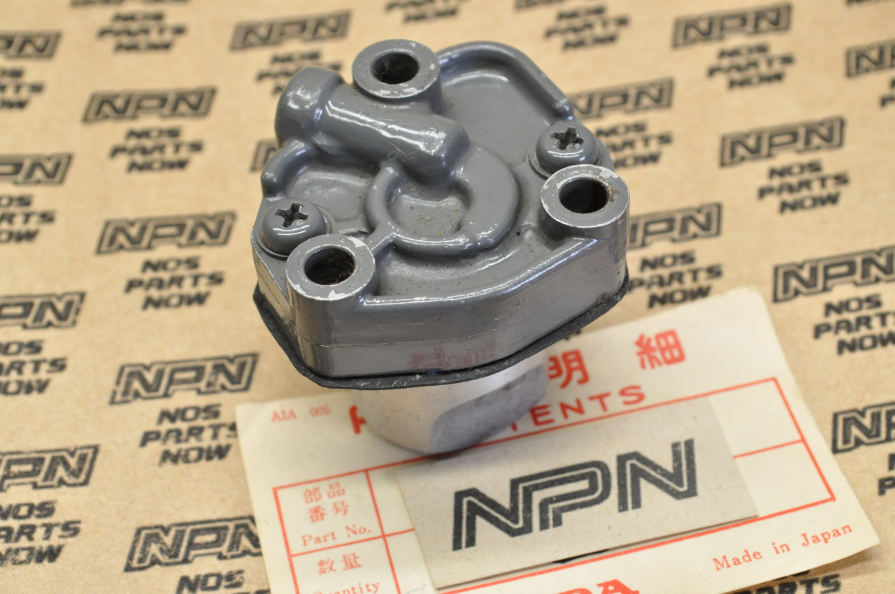 NOS Honda B75 Motor Outboard Engine Oil Pump 15200-921-003