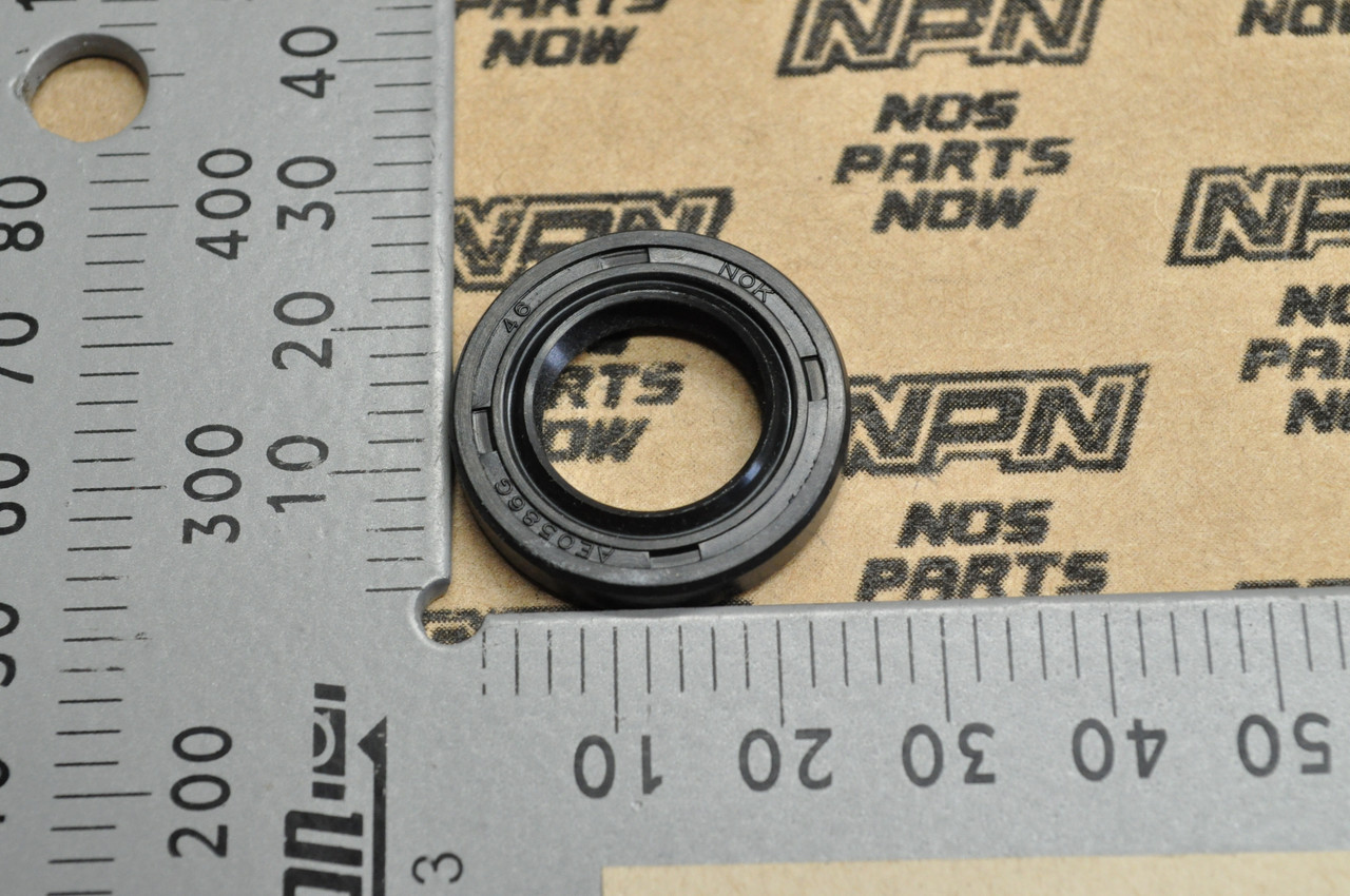 NOS Honda CB125 CBR600 VF1100 VF500 VF700 VFR750 VTR250 Dust Seal 91262-MB2-005