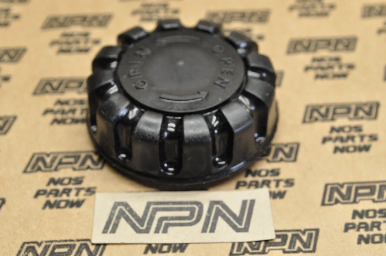 NOS Honda MT250 K0-1976 Elsinore Fuel Gas Tank Filler Cap 17620-086-020