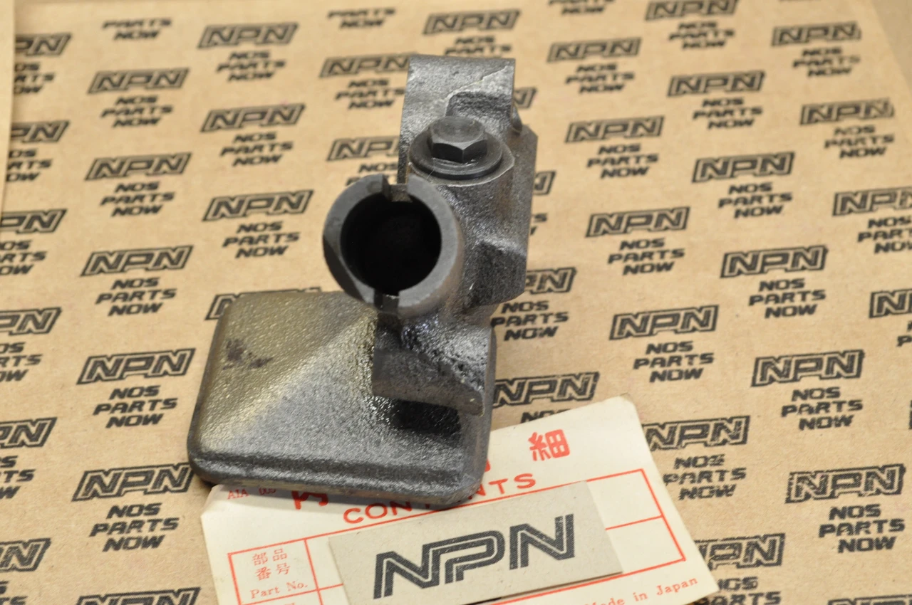 NOS Honda CB350 CL350 Oil Pump Body 15201-286-030