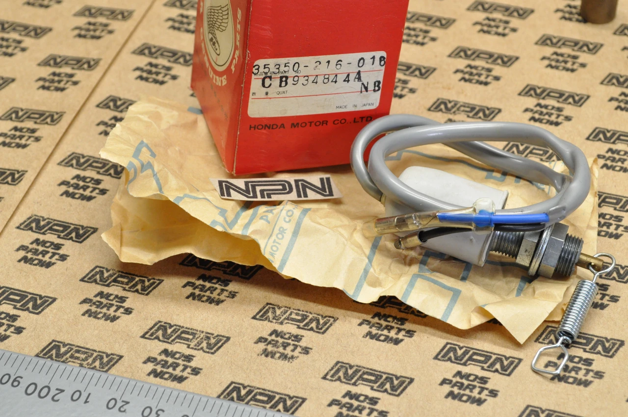 NOS Honda CB160 CL160 CB125 A Rear Brake Switch 35350-216-016