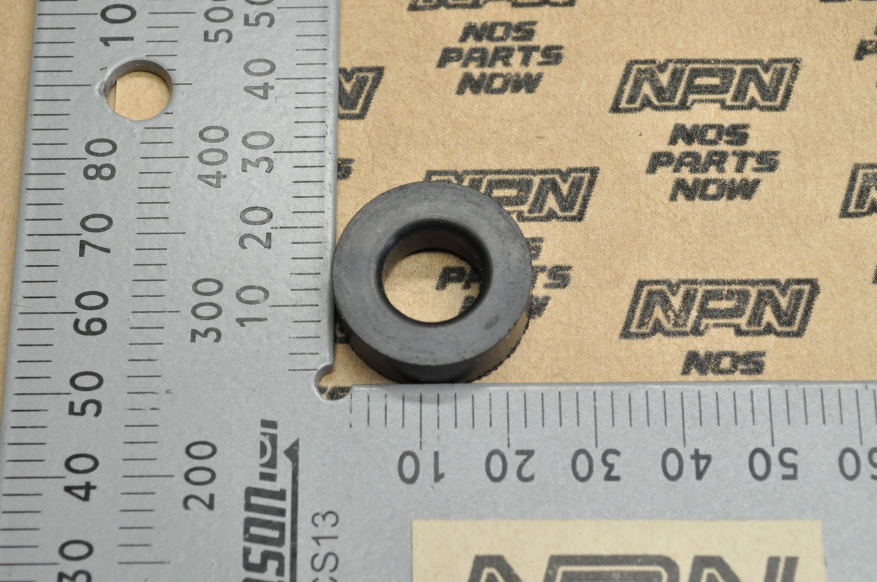 NOS Honda ATC185 ATC200 Rubber Grommet Bushing Accessory  08615-9580011