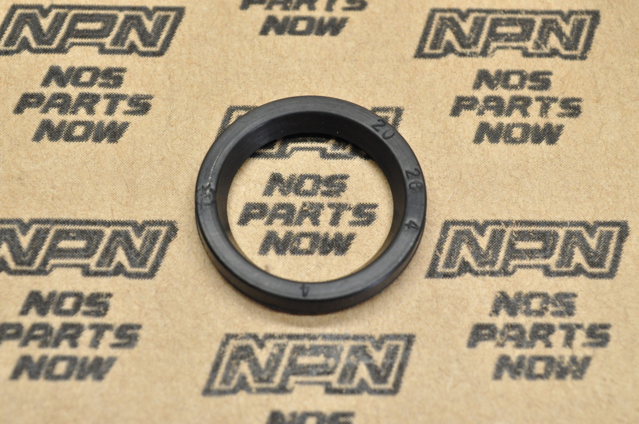 NOS Honda CA160 CA175 CB160 CB175 Starter Sprocket TK Oil Seal 91205-216-000