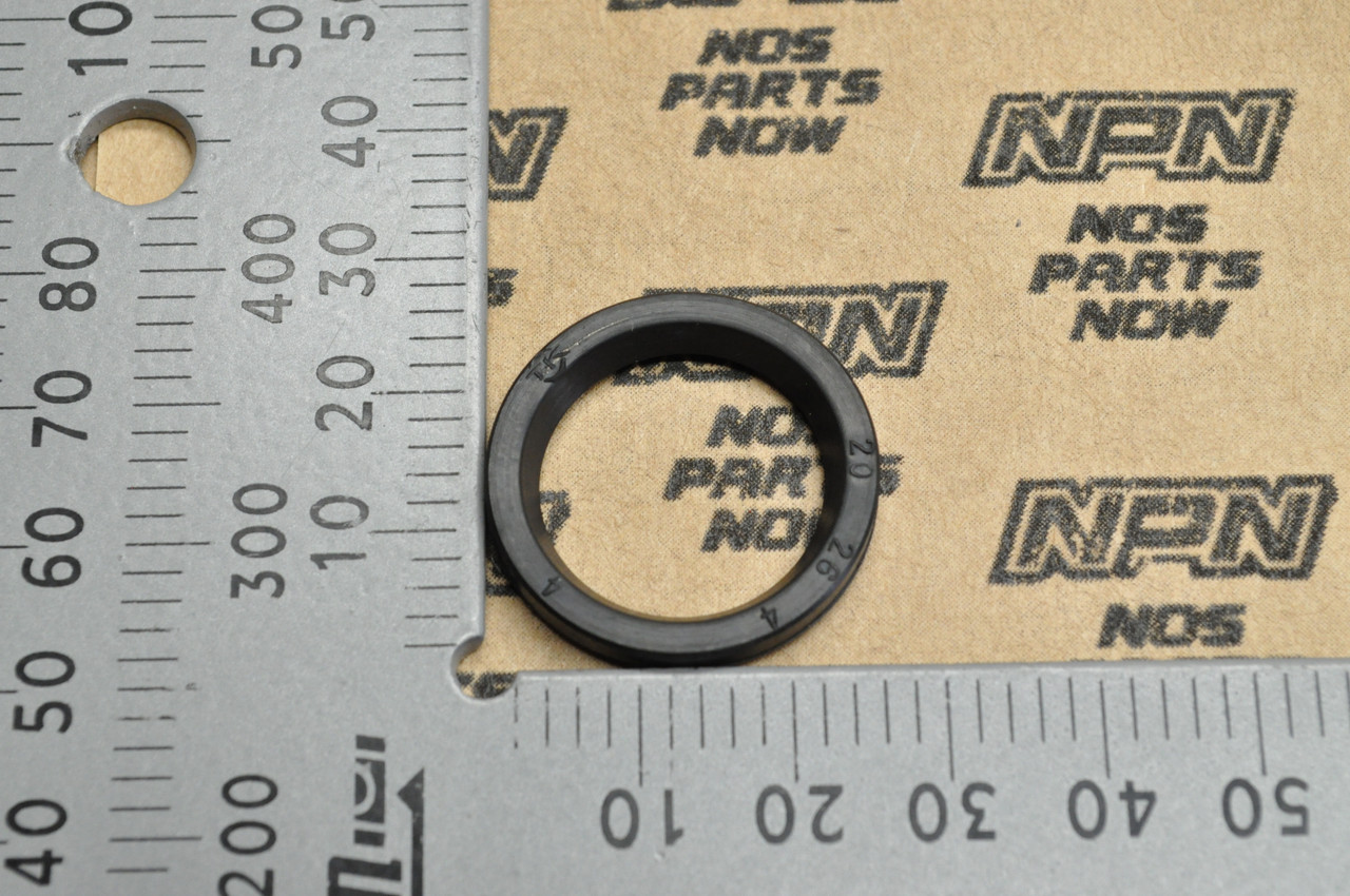 NOS Honda CA160 CA175 CB160 CB175 Starter Sprocket TK Oil Seal 91205-216-000