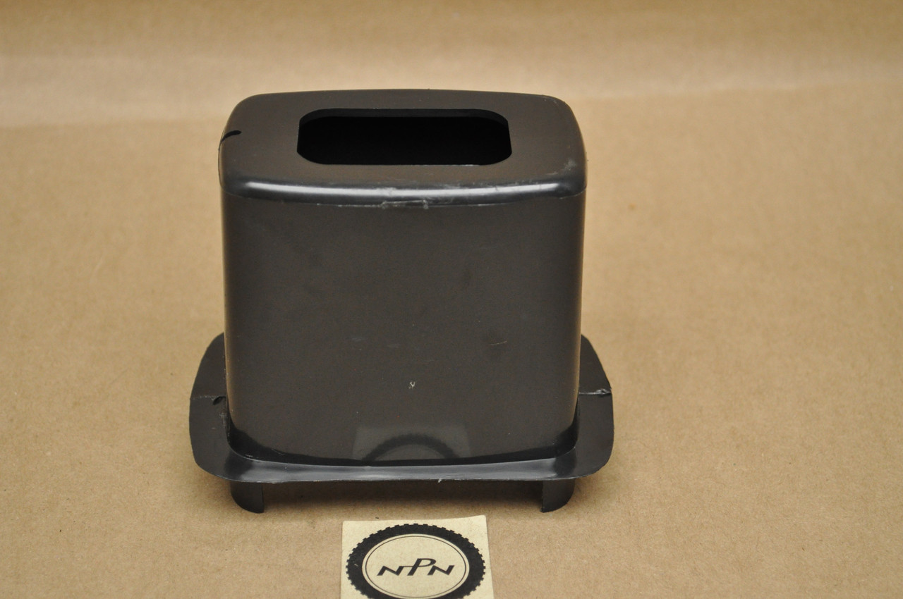 NOS Honda C100 CA100 C102 CA102 Air Filter Cleaner Box Housing Black 17221-001-020 B