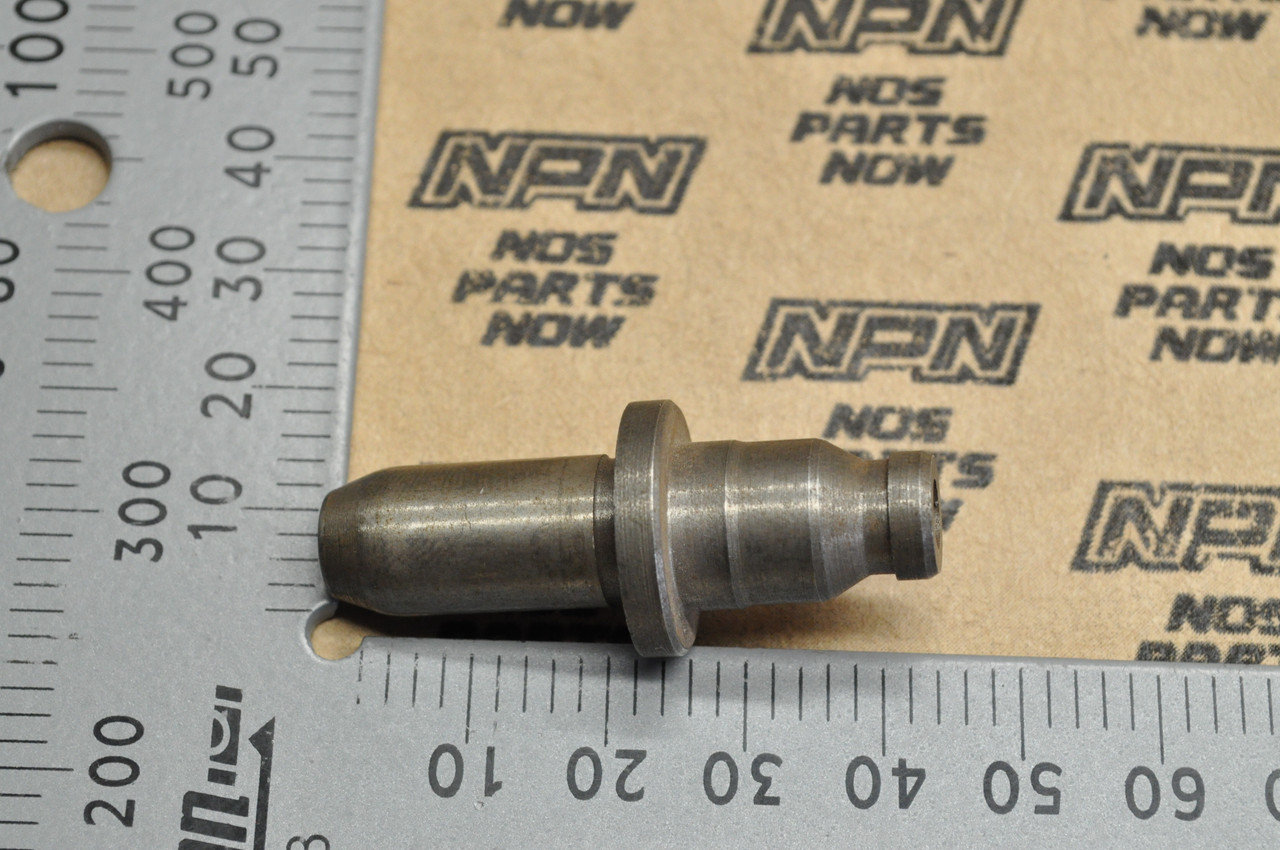 NOS Honda CB650 CB650C CB650SC Valve Guide 12021-426-010
