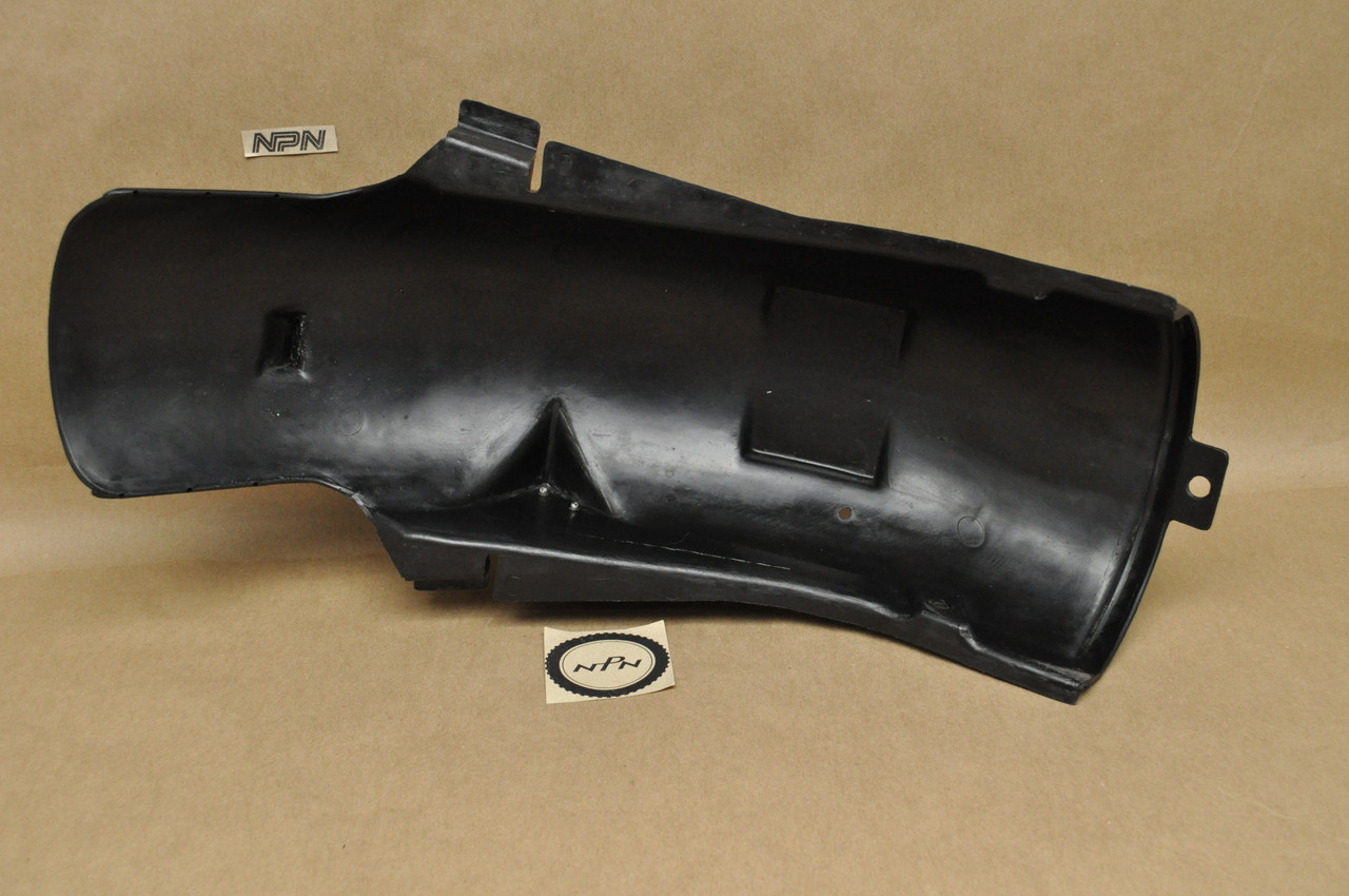VTG OEM Honda VF1000 VF700 VF750 Rear Inner Fender Mud Guard B 80105-MB2-010