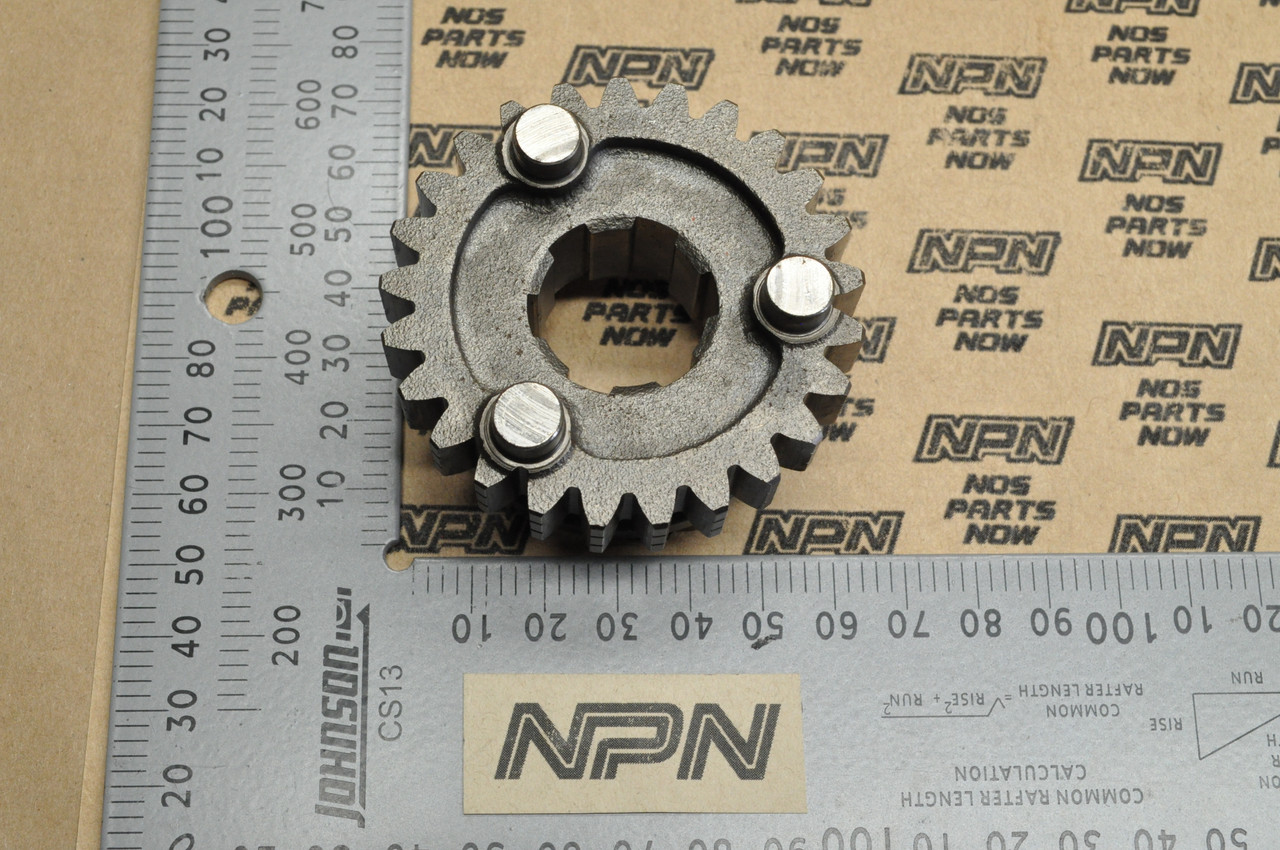 VTG OEM Honda 1982 CB650 CB650SC Counter Shaft Fourth 4th Gear 25T 23400-460-680