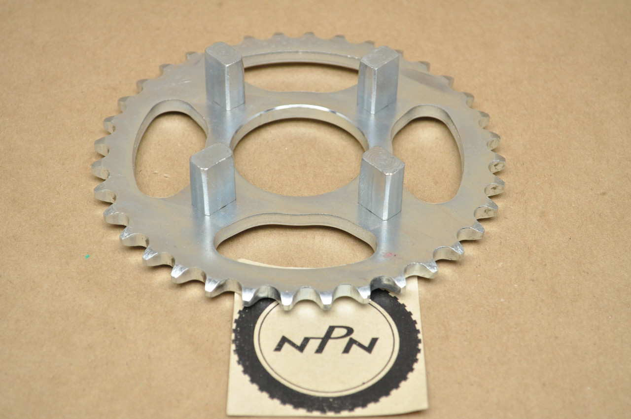 NOS Honda ATC70 TRX70 XL75 JT Rear Drive Chain Sprocket 36T 41201-124-770