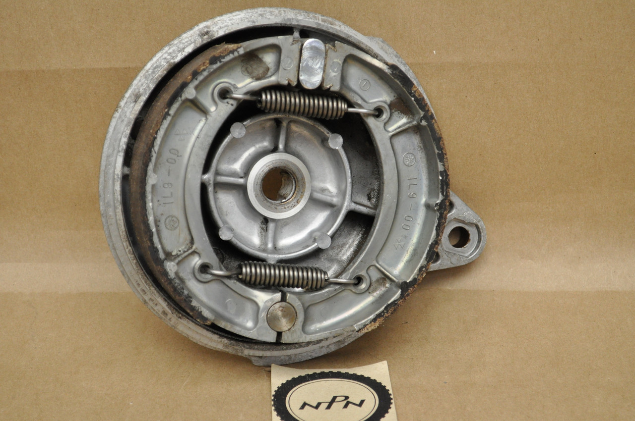 Vtg OEM Yamaha 1976-77 XS360 78-79 XS400 Rear Brake Panel w/ Shoes 1L9-25320-00