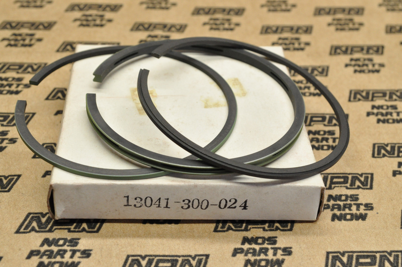 NOS Honda CB750F CB750 K2-1976 .75 Oversize Piston Ring Set 13041-300-024
