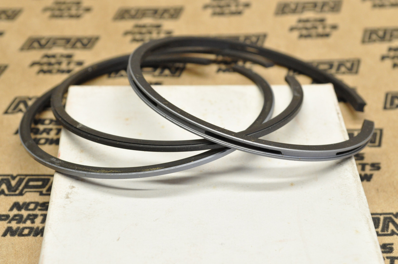 NOS Honda CB750 K0-K2 .50 Oversize Piston Ring Set for 1 Piston 13031-300-013