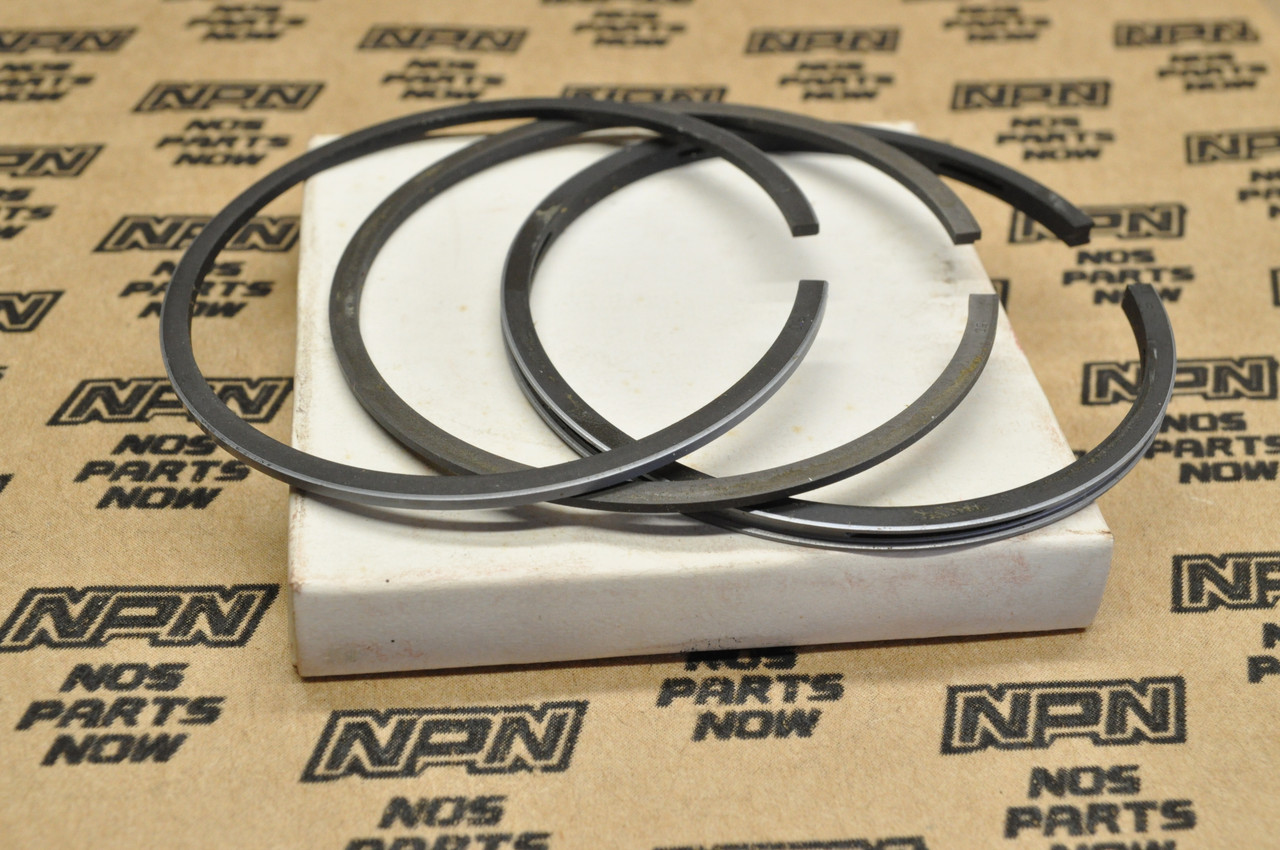 NOS Honda CB750 K0-K2 .50 Oversize Piston Ring Set for 1 Piston 13031-300-013
