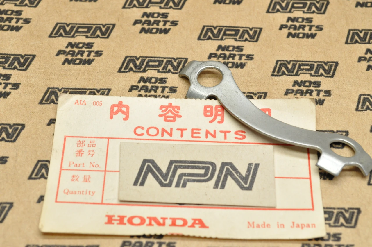 NOS Honda C105 T C110 C200 C70 CM91 S65 SL90 Sprocket Washer 94108-11000