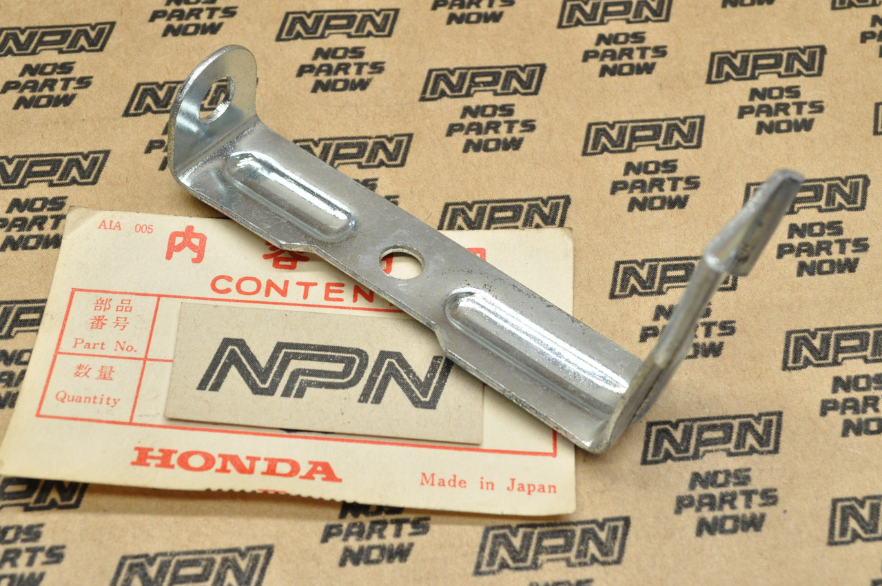 NOS Honda CB72 CB77 Left Air Filter Cleaner Mount Stay Bracket 17342 ...
