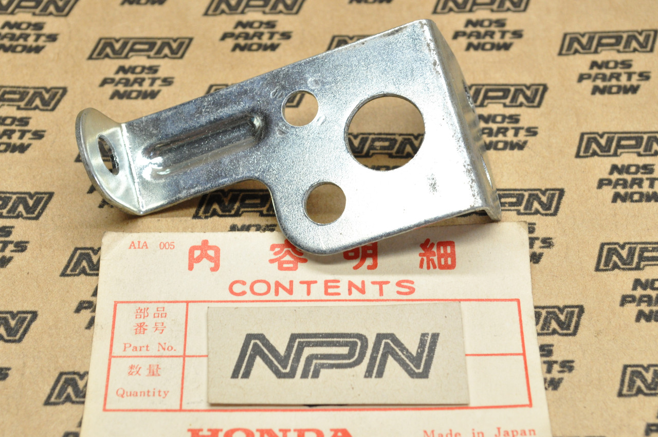 NOS Honda CB72 CB77 Left Air Filter Cleaner Mount Stay Bracket 17343-268-000