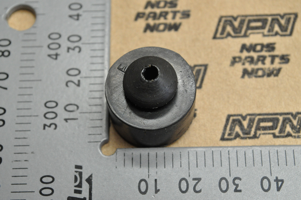 VTG OEM Honda CB1000 CB750 CH250 EZ90 TRX200 VT750 Seat Rubber 77206-GF0-000