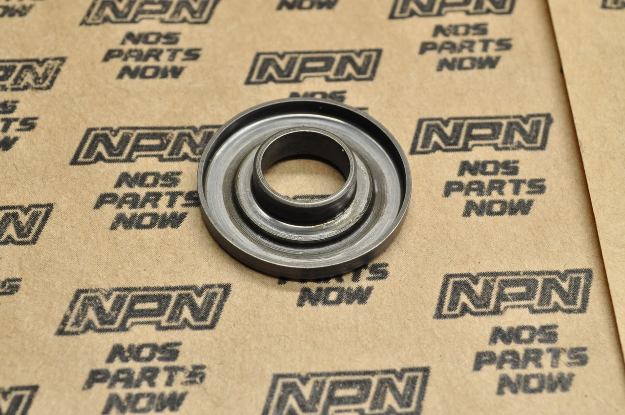 VTG OEM Honda CA72 CA77 CB72 CB77 CL72 CL77 Valve Spring Seat 14775-259-000