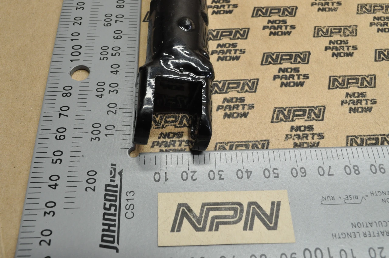 NOS Honda CL77 CL72 Left Foot Peg Rest Step Bar Arm 50640-273-670 B