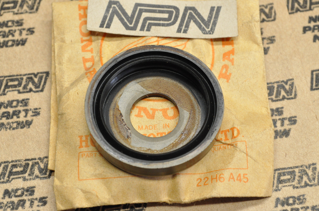 NOS Honda CB350 CB450 CB72 CB77 CL350 XL350 XR200 XR500 Cap 52144-268-000