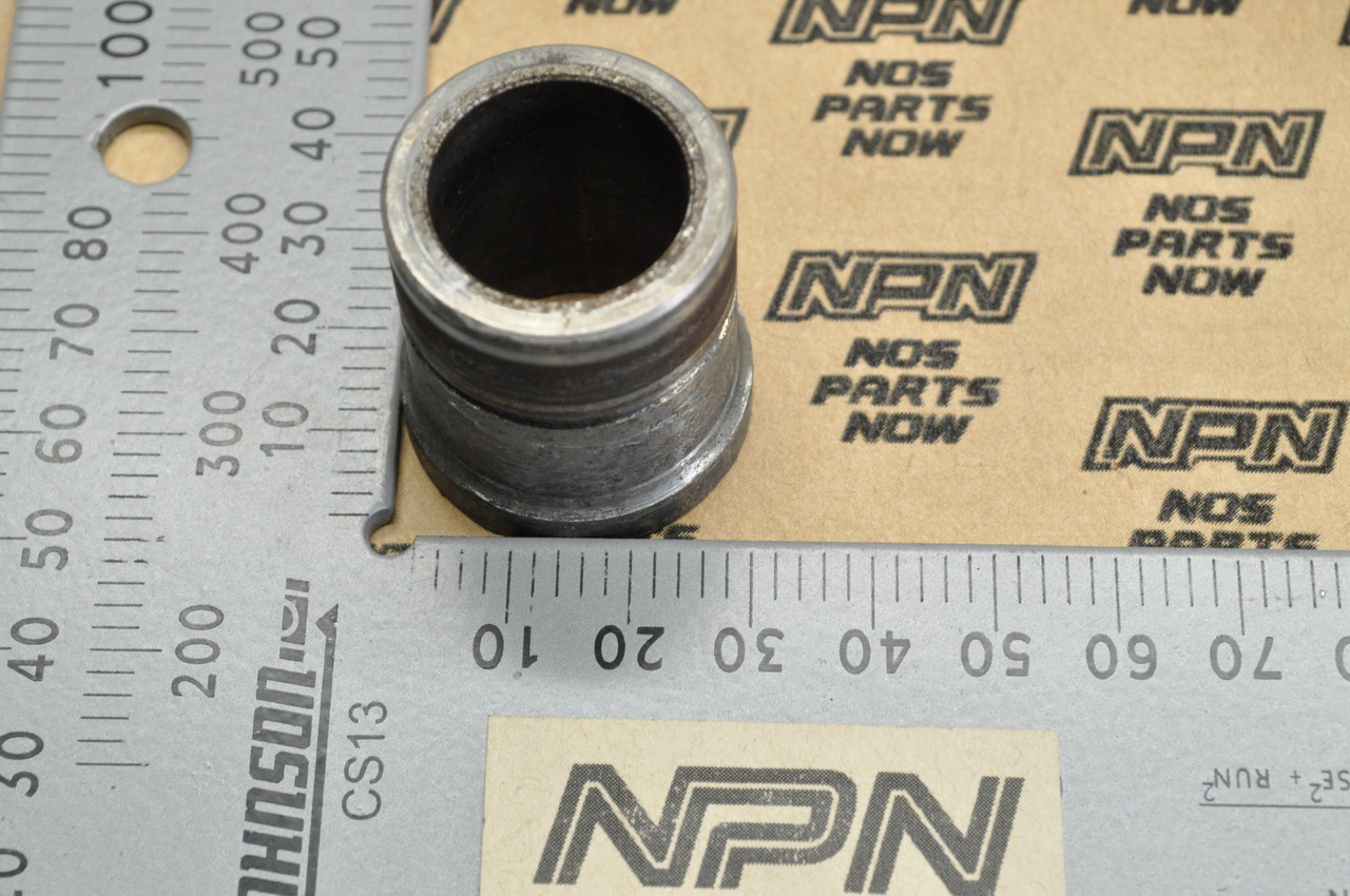 VTG OEM Honda CL77 CL72 Rear Wheel Axle Sleeve Collar 42304-273-020