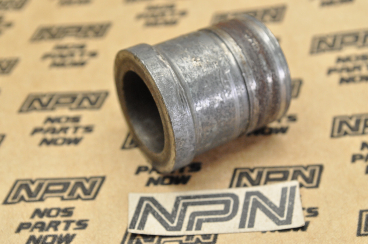 VTG OEM Honda CL77 CL72 Rear Wheel Axle Sleeve Collar 42304-273-020