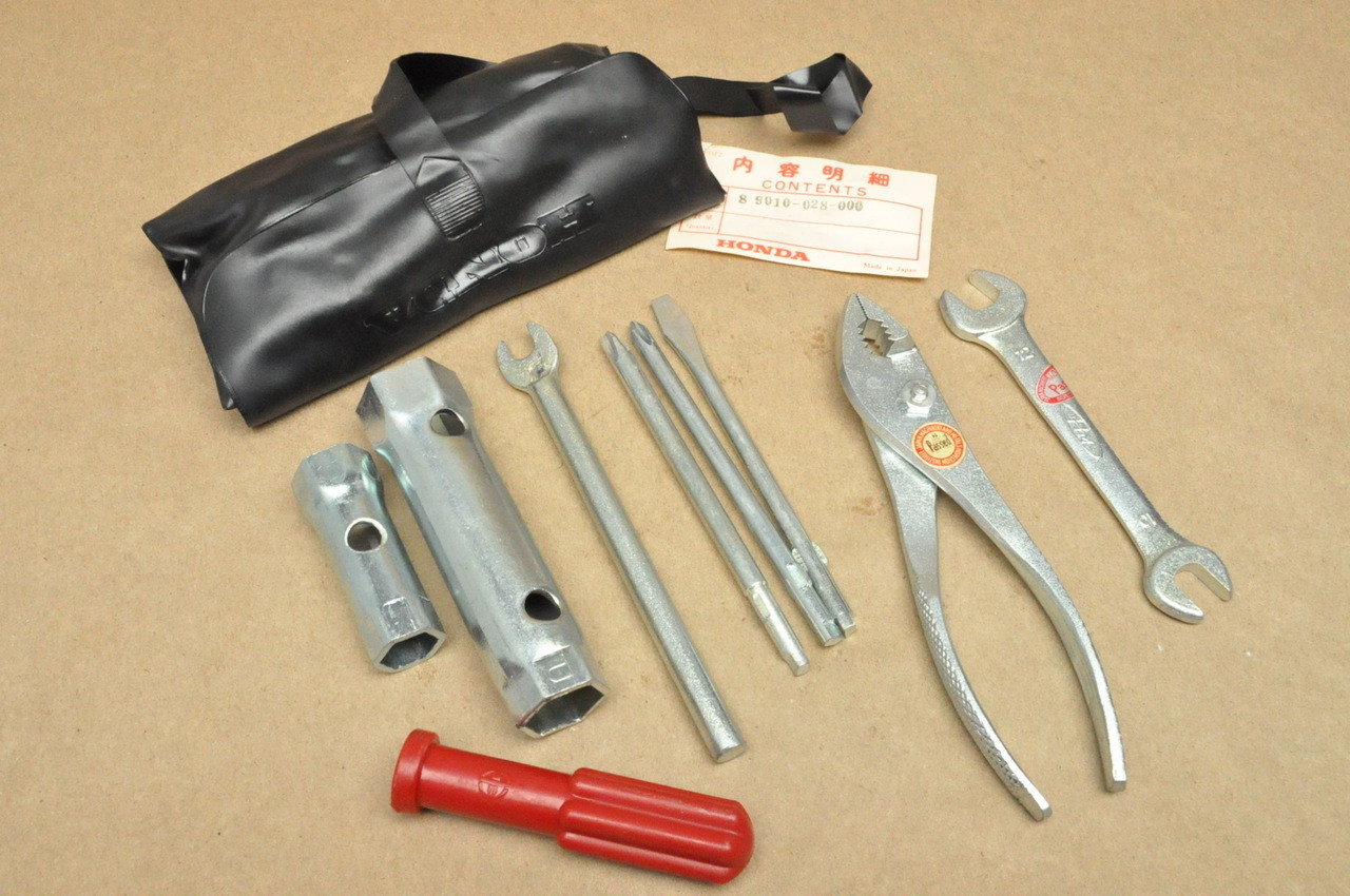 NOS Honda S90 CL90 Tool Kit in Black Bag With Strap 89010-028-000