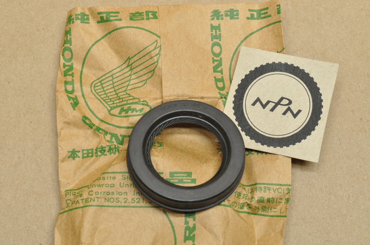 NOS Honda CB350 CB400 CB450 CB500 CB550 CB650 CM400 CM450 CMX450 Oil Seal 91201-323-005