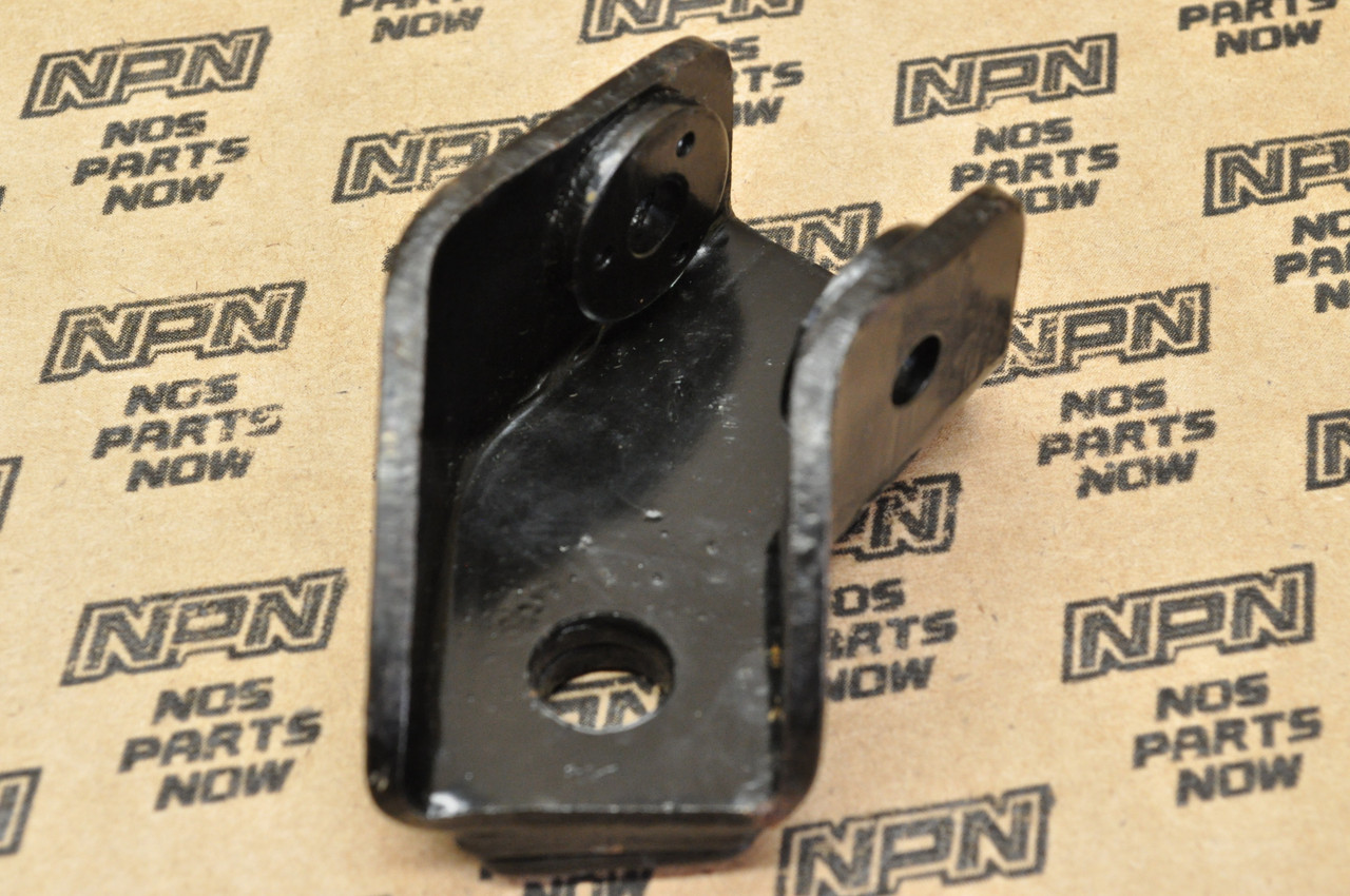 NOS Honda CB550F CB550 CB750 CB750F Left Foot Peg Pillion Bracket 50712-374-670