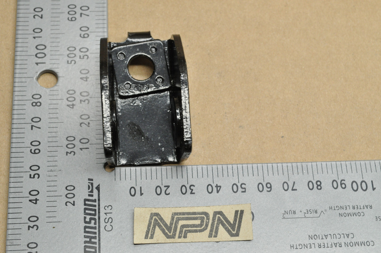 NOS Honda CB350 CB450 CB500 CL350 CL450 Foot Peg Step Bracket 50713-333-000