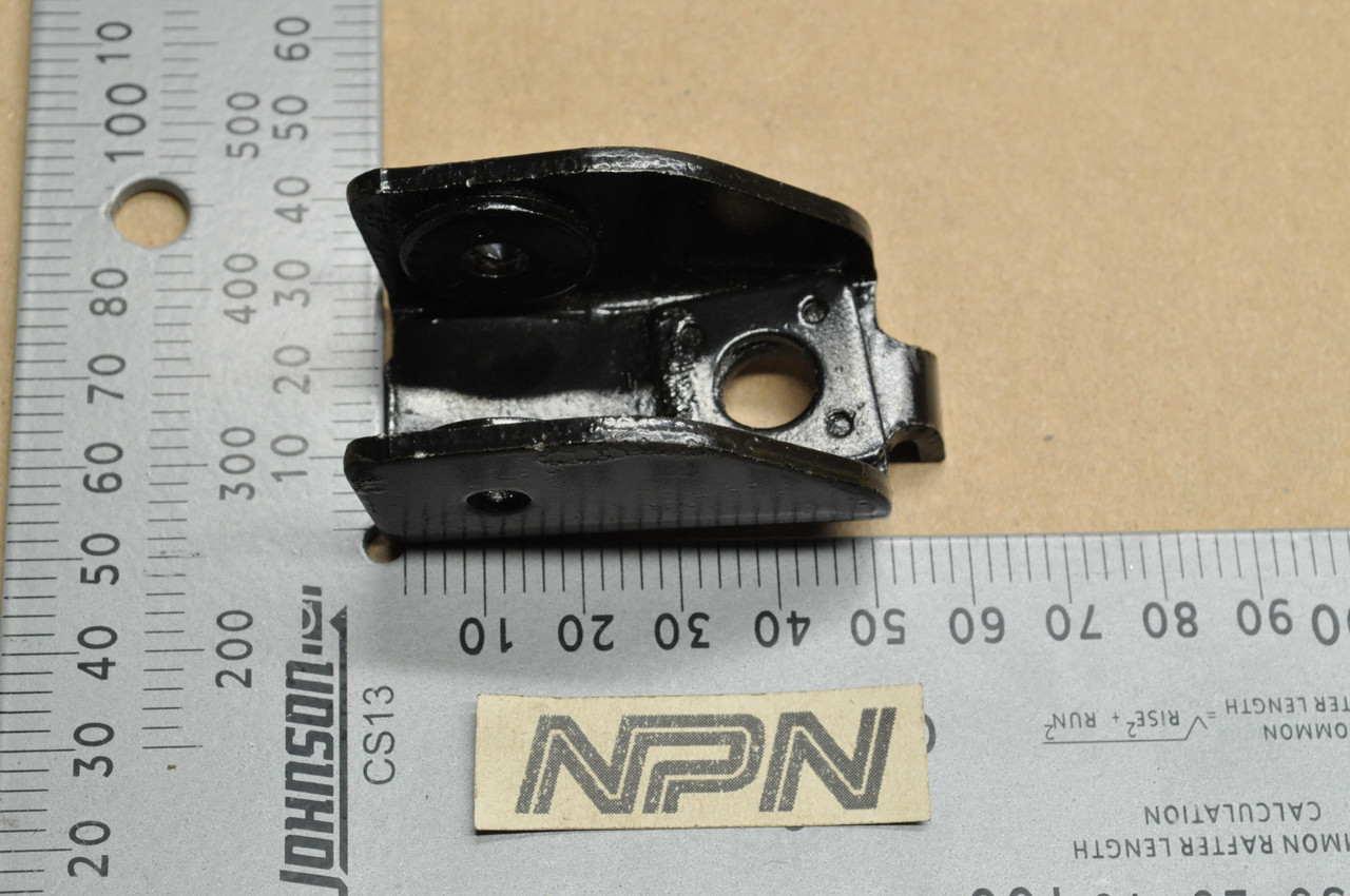 NOS Honda CB350 CB450 CB500 CL350 CL450 Foot Peg Step Bracket 50713-333-000